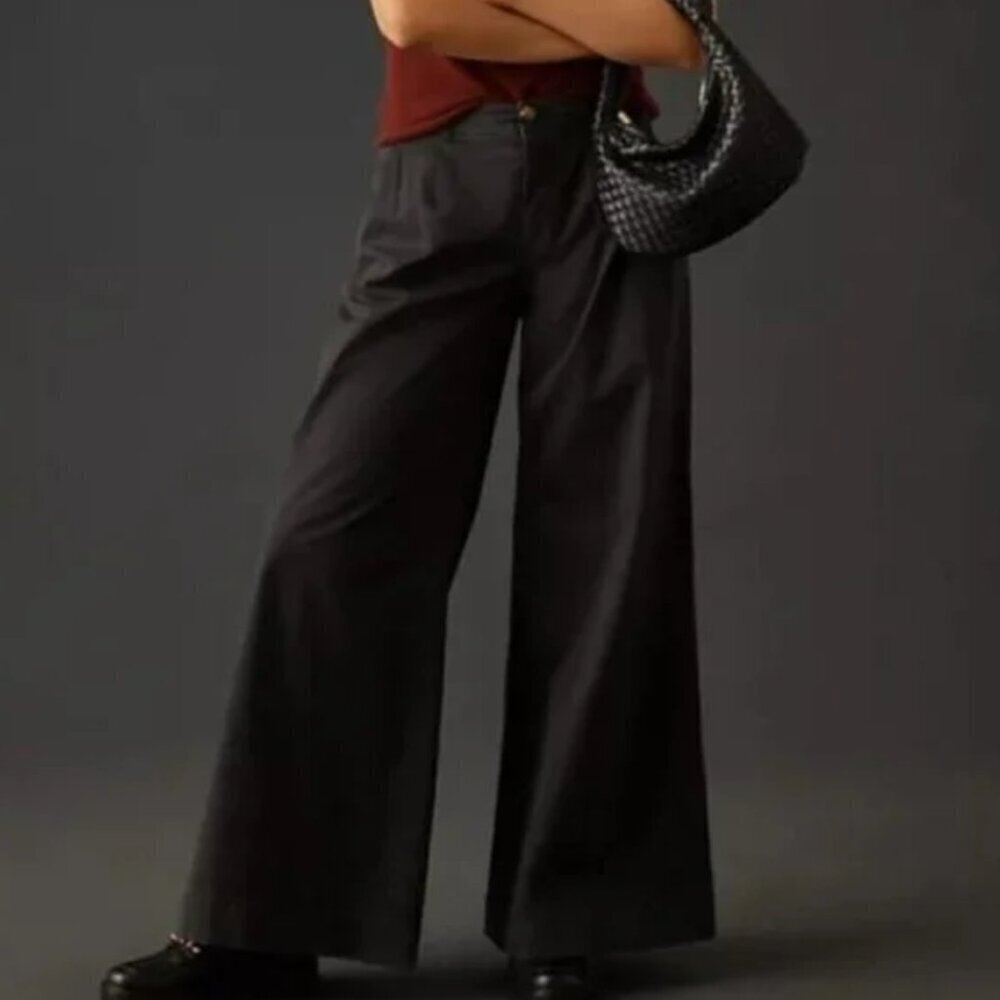 Anthropologie Mid-Rise Pleated Trousers Wide Leg Pants Black Size 0 26600